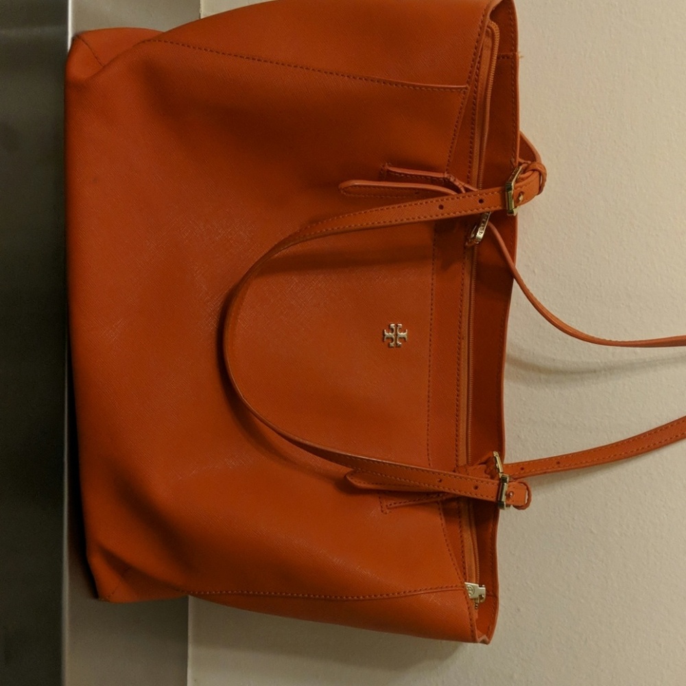 Tory Burch Robinson Tote